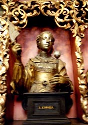 Reliquar in der Goldenen Kammer