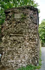 Roemische Stadtmauer